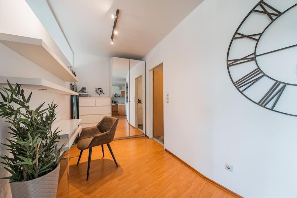 Spektakulaeres Apartment ✩ 7. Stock ✩ Kostenlose Parkgarage 维也纳 外观 照片